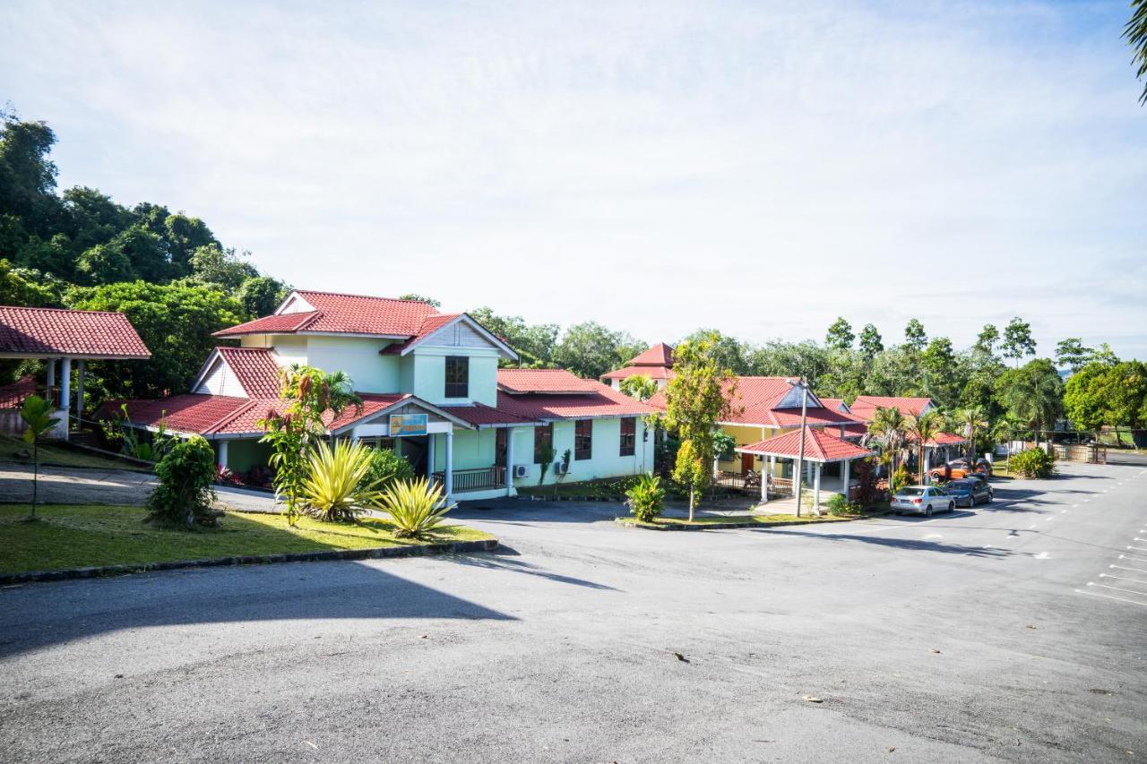 Terap Inn Kampong Raja Eksteriør billede